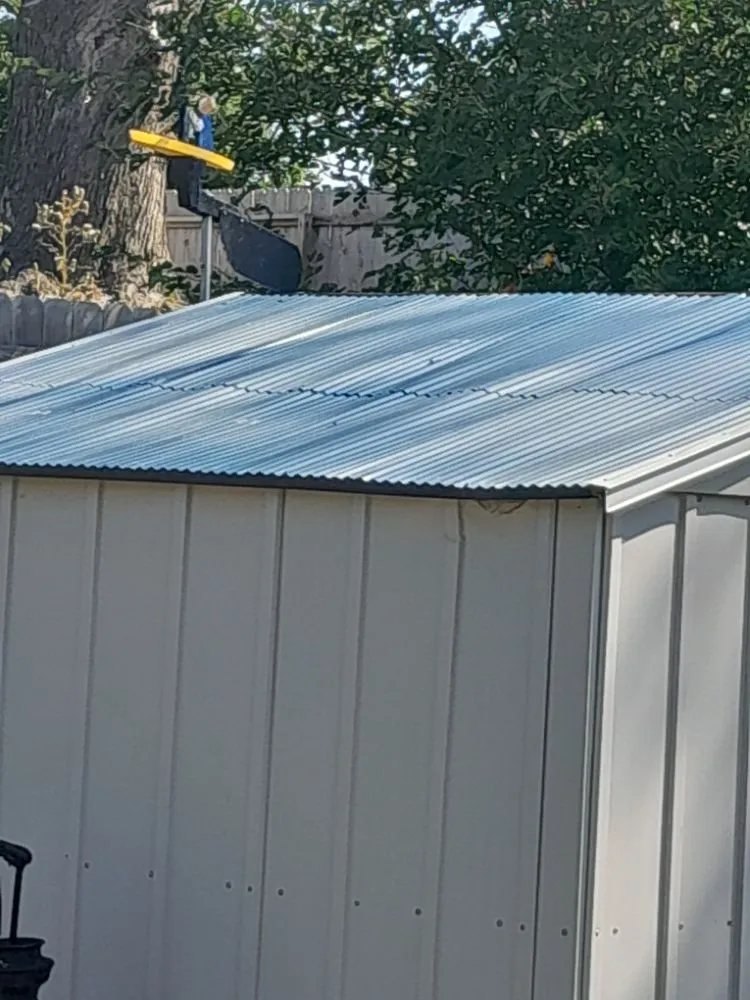 Reliable landscaping services for beautiful yards across Cedar Rapids, IA - Affordable cut & go pro