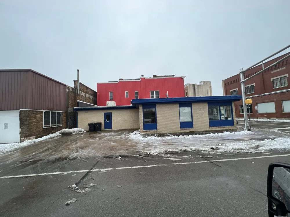 Custom yard maintenance experts serving Muncie, IN - Affordable Junk Removal