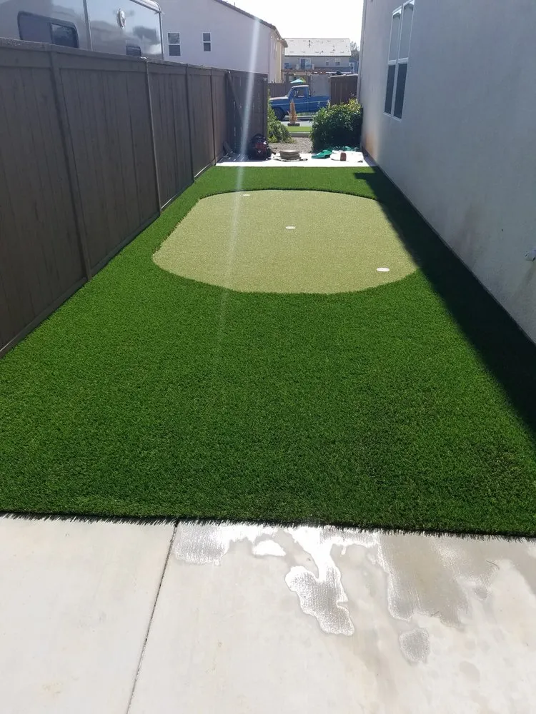 Professional lawn mowing service experts serving San Diego, CA - Affordable Landscape