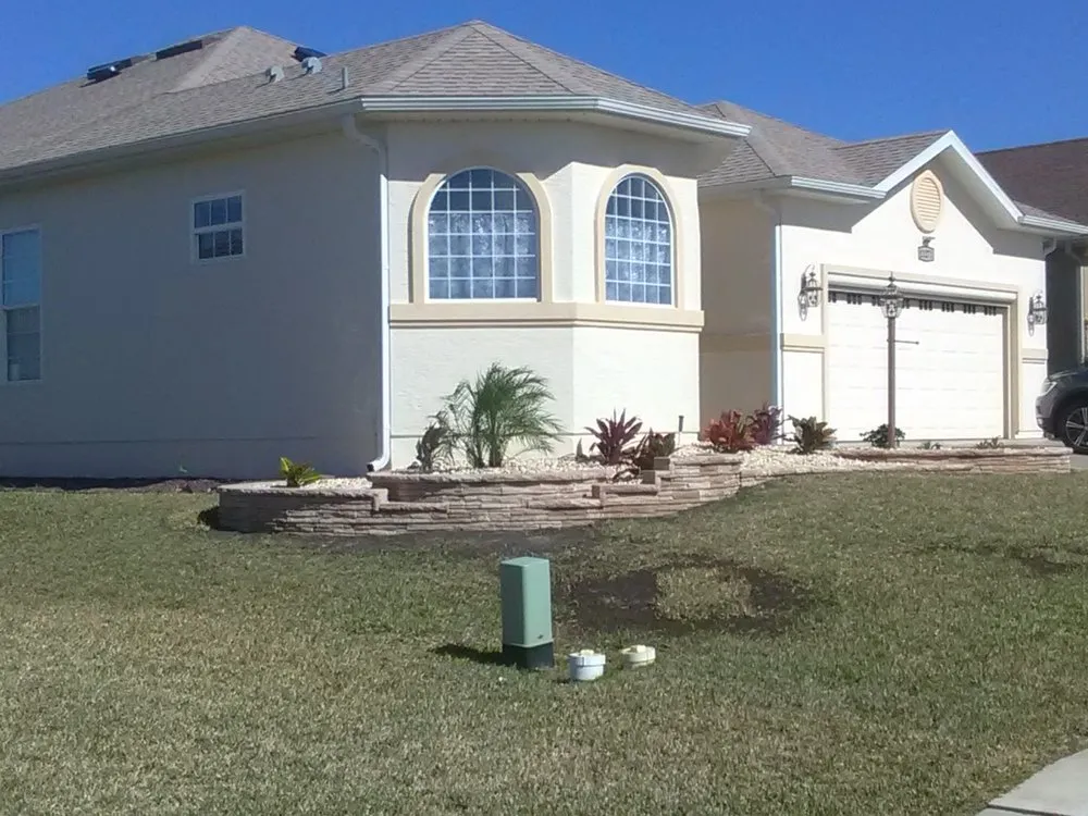 Local yard cleanup service experts serving Lady Lake, FL - Affordable Landscape Solutions