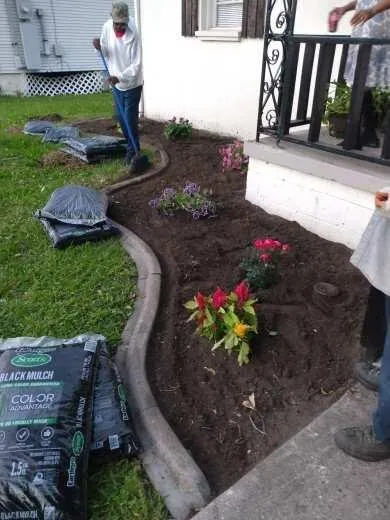 Professional lawn mowing service in New Orleans, LA by Affordable Landscaping