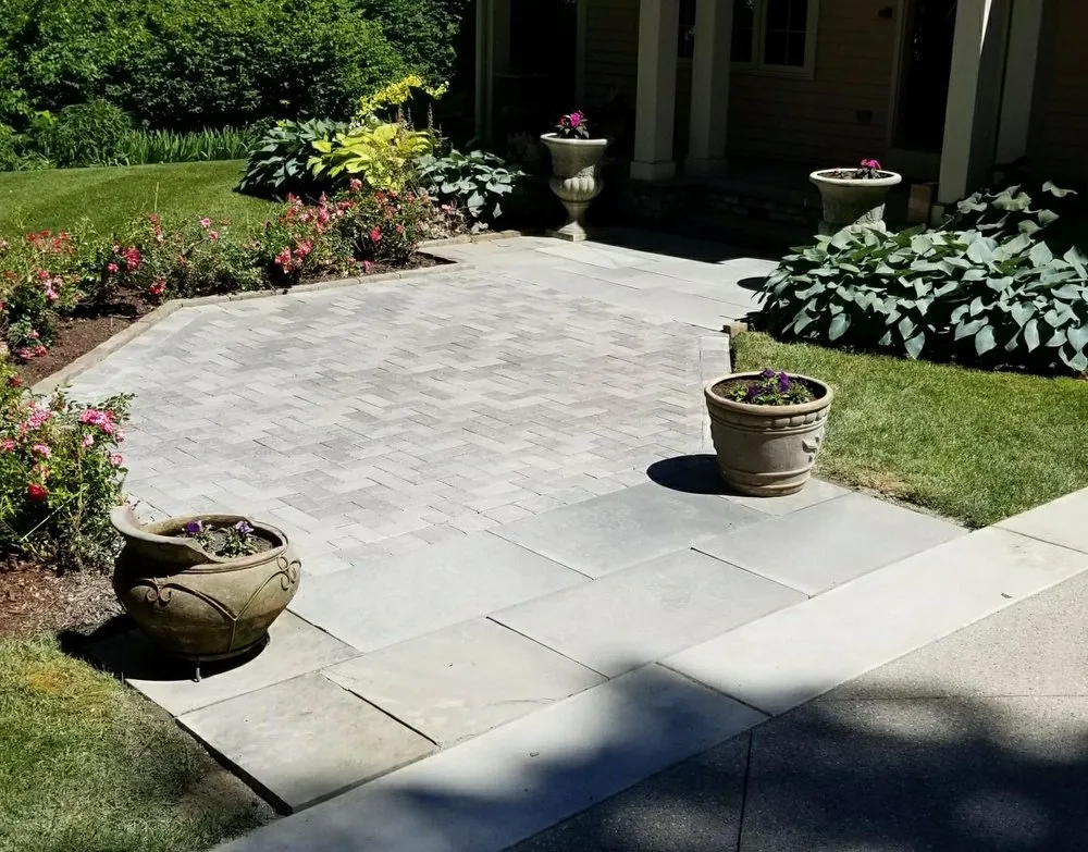 Reliable lawn care service experts serving Putnam, CT - Affordable Landscaping