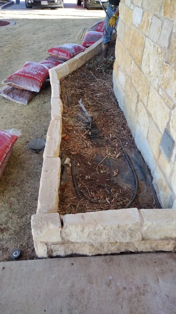 Top-rated landscape design in Levelland, TX - Affordable Lawn & Leaf Service