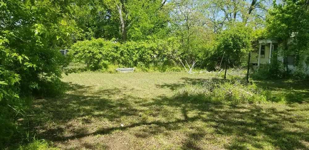 Affordable yard maintenance in Burkburnett, TX - Affordable Lawn Care