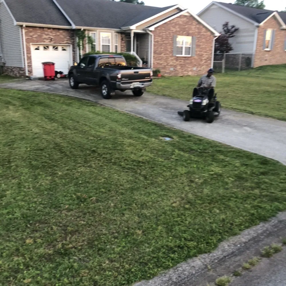 Top-rated yard maintenance in Clarksville, TN by Affordable Lawn Care