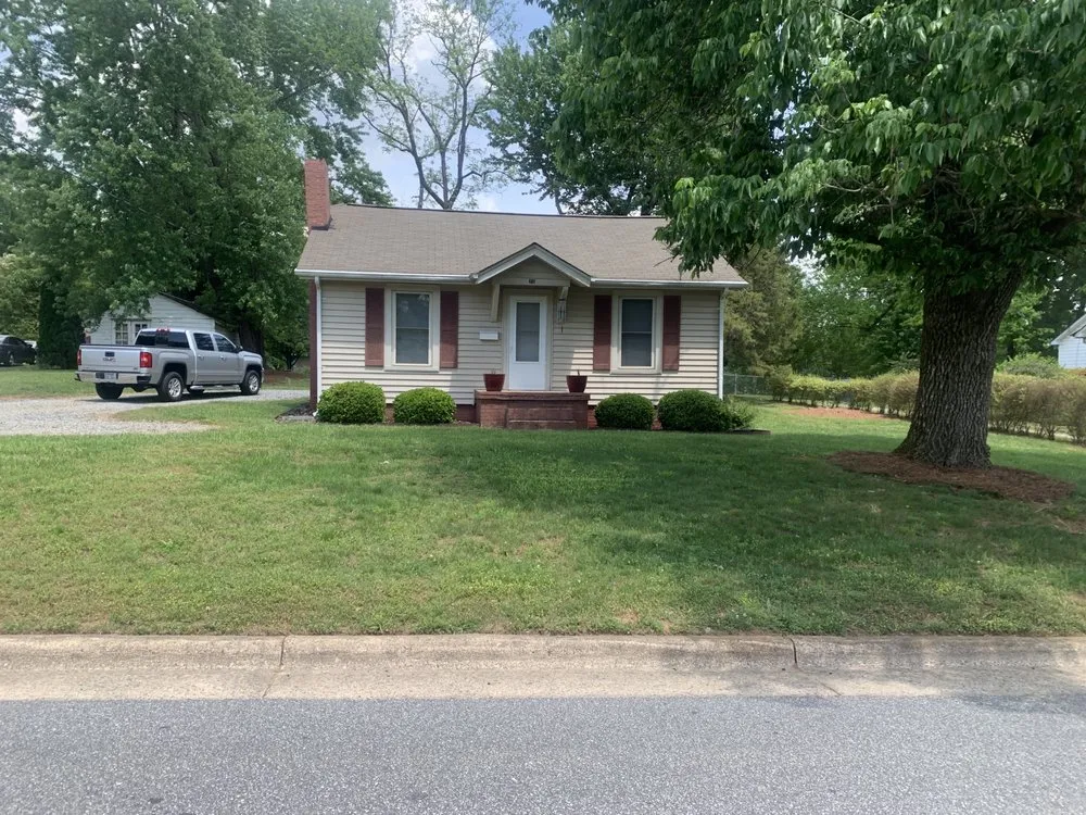 Top-rated yard maintenance for year-round maintenance in Hickory, NC by Affordable Lawn Care