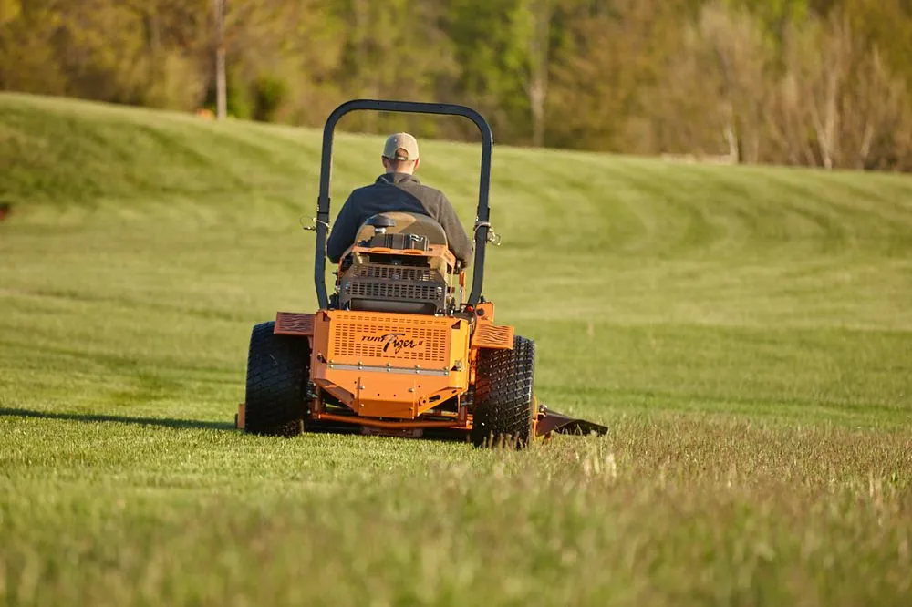 Professional yard maintenance for homes across Collierville, TN - Affordable Lawn Cutting