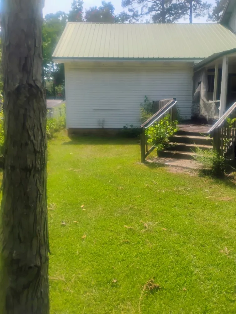 Affordable outdoor landscaping in Leesville, LA - Affordable Lawn