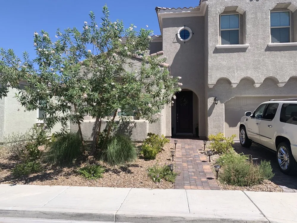 Affordable lawn mowing service in Las Vegas, NV - Affordable Lawn Maintenance