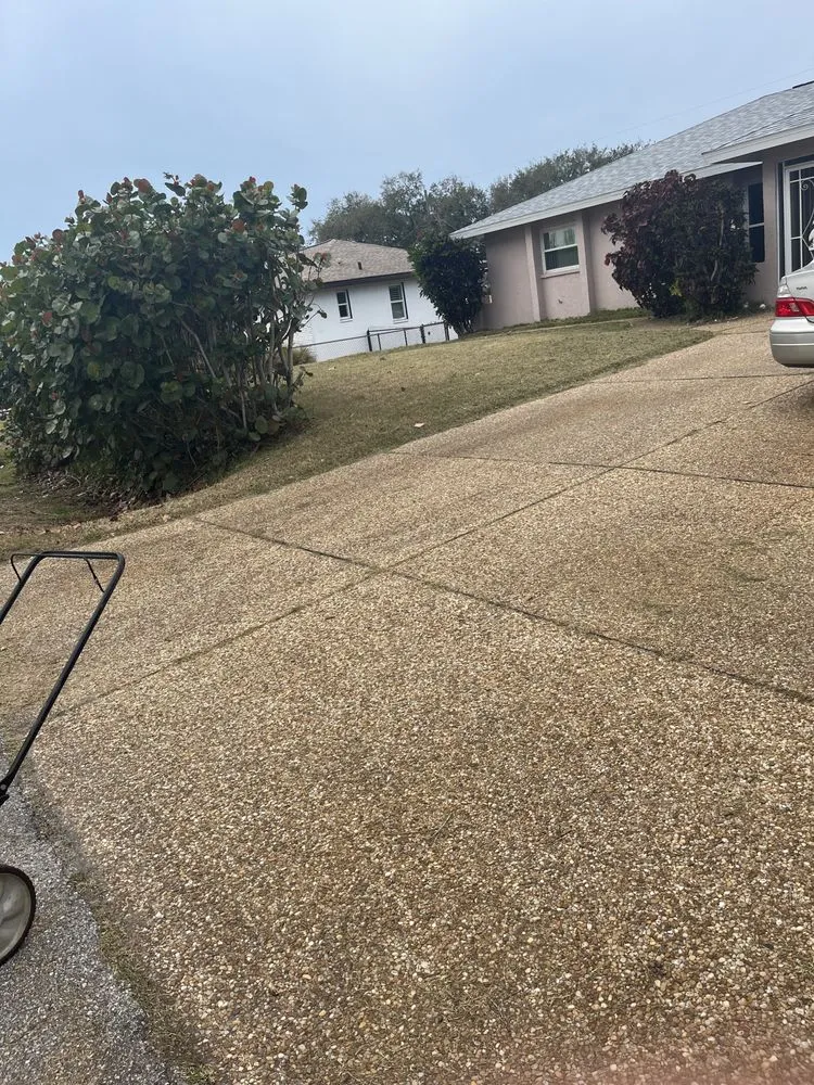 Local lawn mowing service for outdoor upgrades across Venice, FL - Affordable Lawn Services