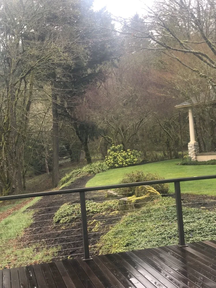 Top-rated yard maintenance in Oregon City, OR - Affordable Quality Landscape