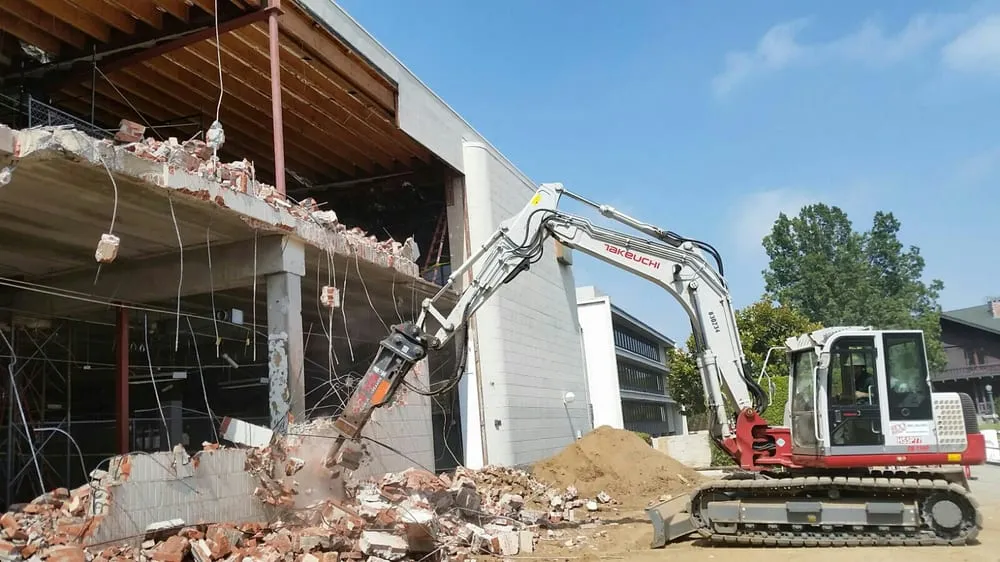 Top-rated lawn mowing service for outdoor upgrades in La Habra, CA by Affordable Services Tree & Landscape