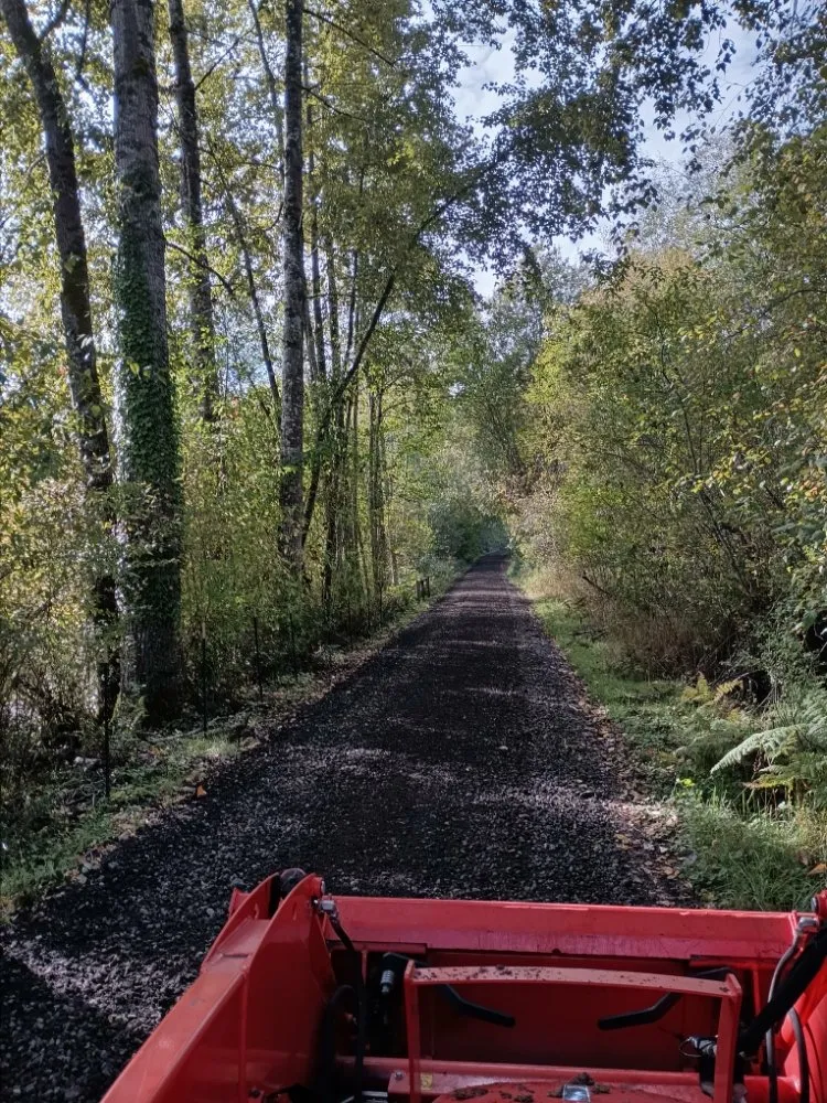 Expert lawn care service experts serving Olympia, WA - Affordable Tractorwork