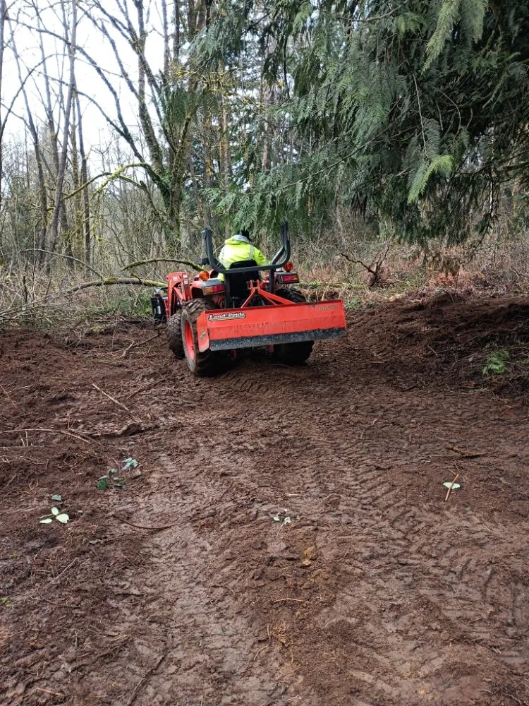 Affordable landscaping services experts serving Olympia, WA - Affordable Tractorwork