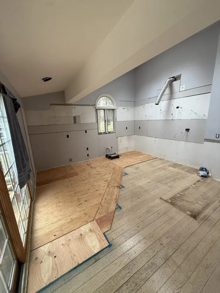 Affordable lawn mowing service experts serving Hopewell Junction, NY - A&G Construction and Landscaping