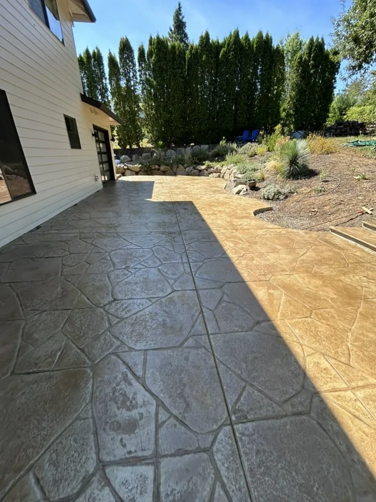 Expert lawn mowing service experts serving Portland, OR - AG General Contractor