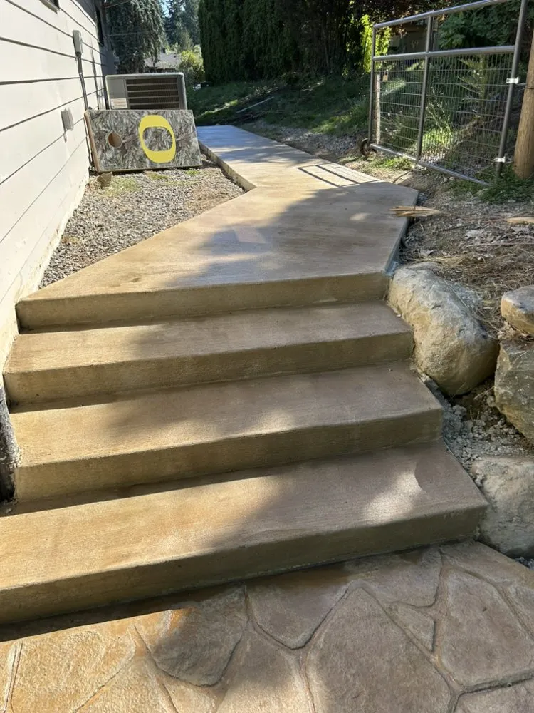 Top-rated outdoor landscaping for residential properties in Portland, OR by AG General Contractor