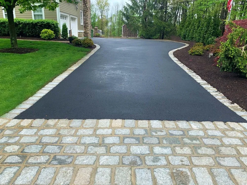 Top-rated yard cleanup service experts serving Keyport, NJ - AG Landscaping