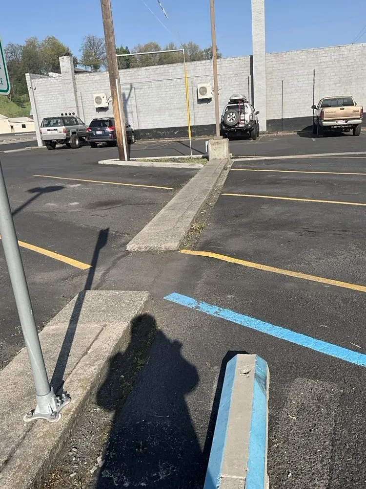 Professional yard cleanup service with custom design across Lewiston, ID - AG Scenic Landscaping