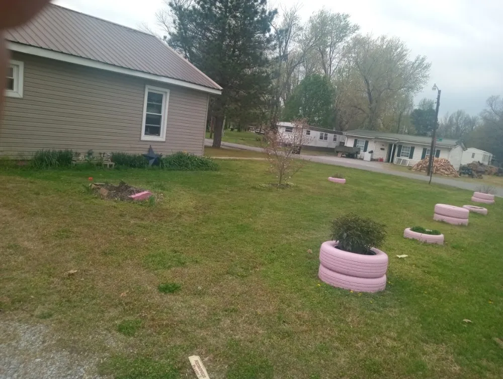 Expert outdoor landscaping experts serving Metropolis, IL - Agans Lawn Care & Maintenance