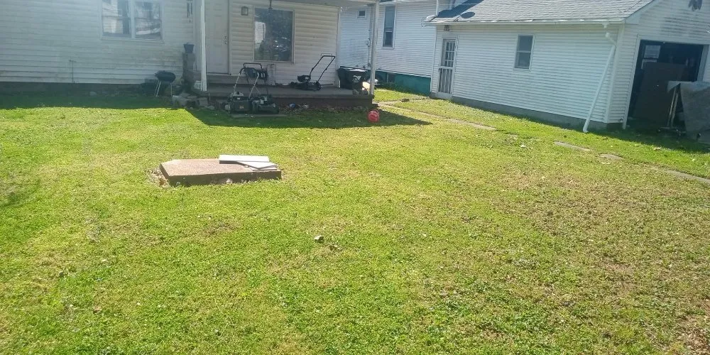 Top-rated lawn mowing service in Metropolis, IL - Agans Lawn Care & Maintenance