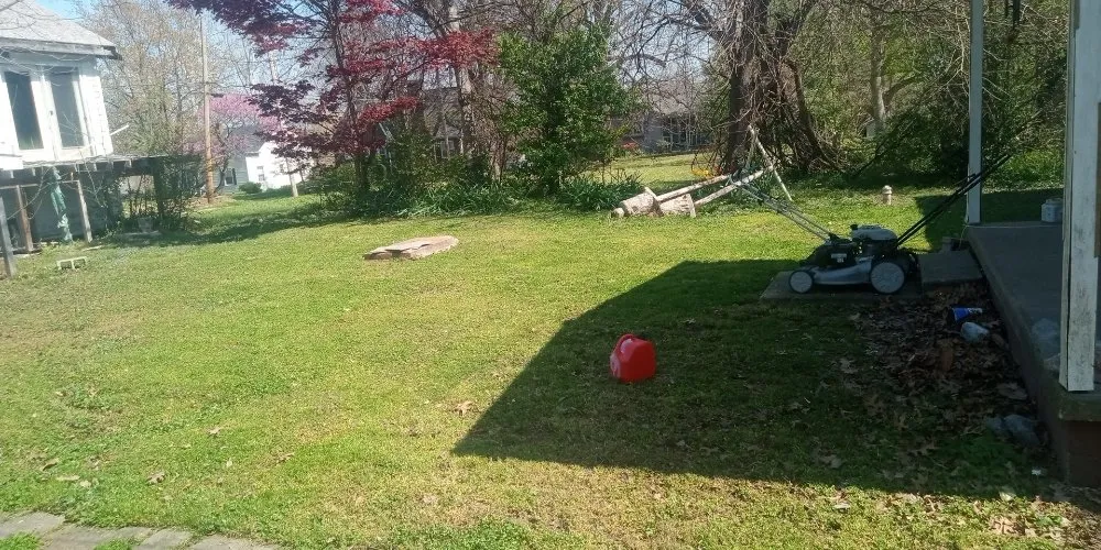 Local lawn care service for beautiful yards across Metropolis, IL - Agans Lawn Care & Maintenance