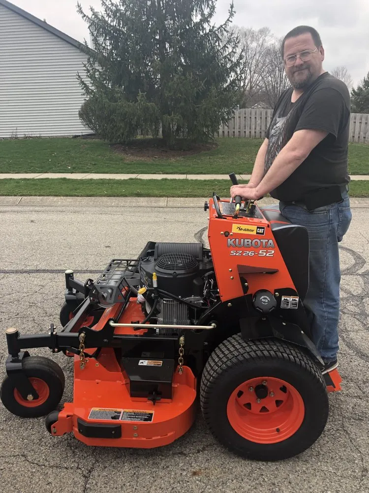 Custom lawn care service near you in Fishers, IN by Agape Pest Control & Hamilton County Lawn Service