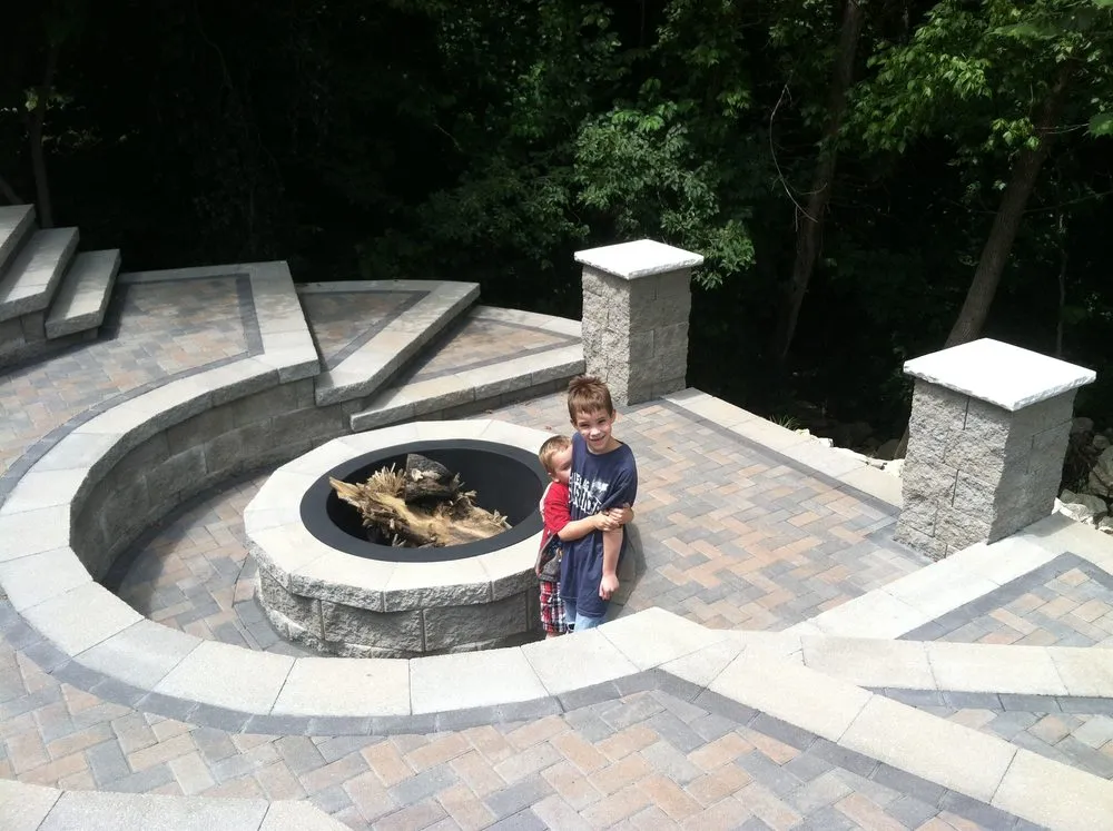 Local outdoor landscaping experts serving St. Louis, MO - Agape Retaining Walls