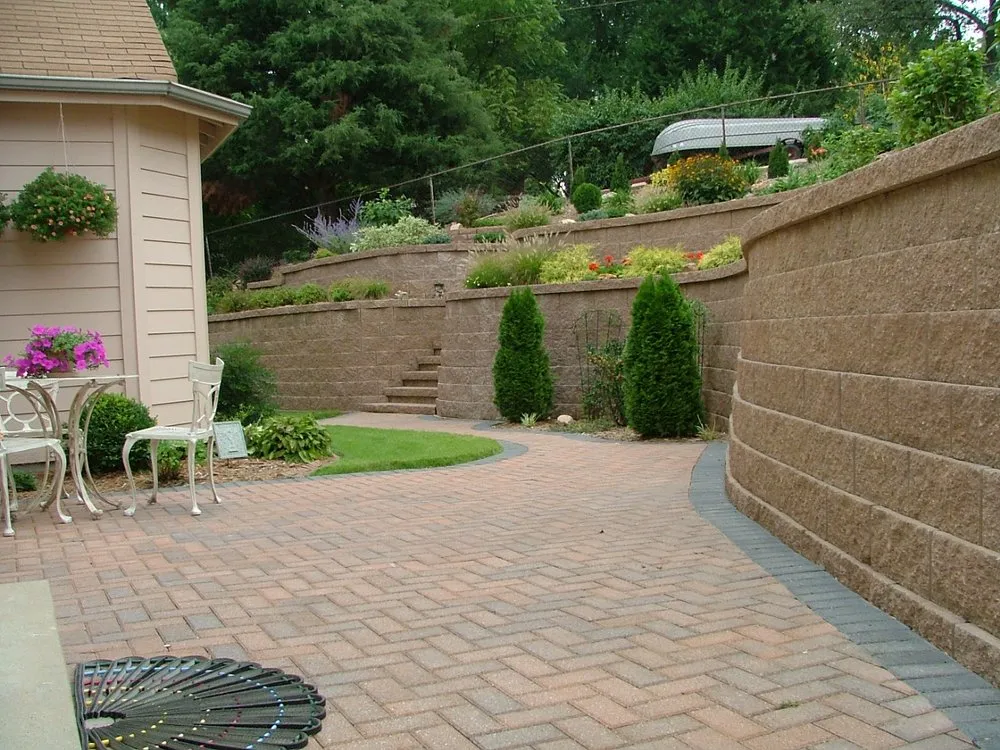 Local residential landscaping in St. Louis, MO by Agape Retaining Walls