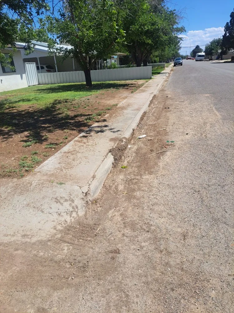 Professional landscaping services experts serving Pecos, TX - Agave Lawn Care