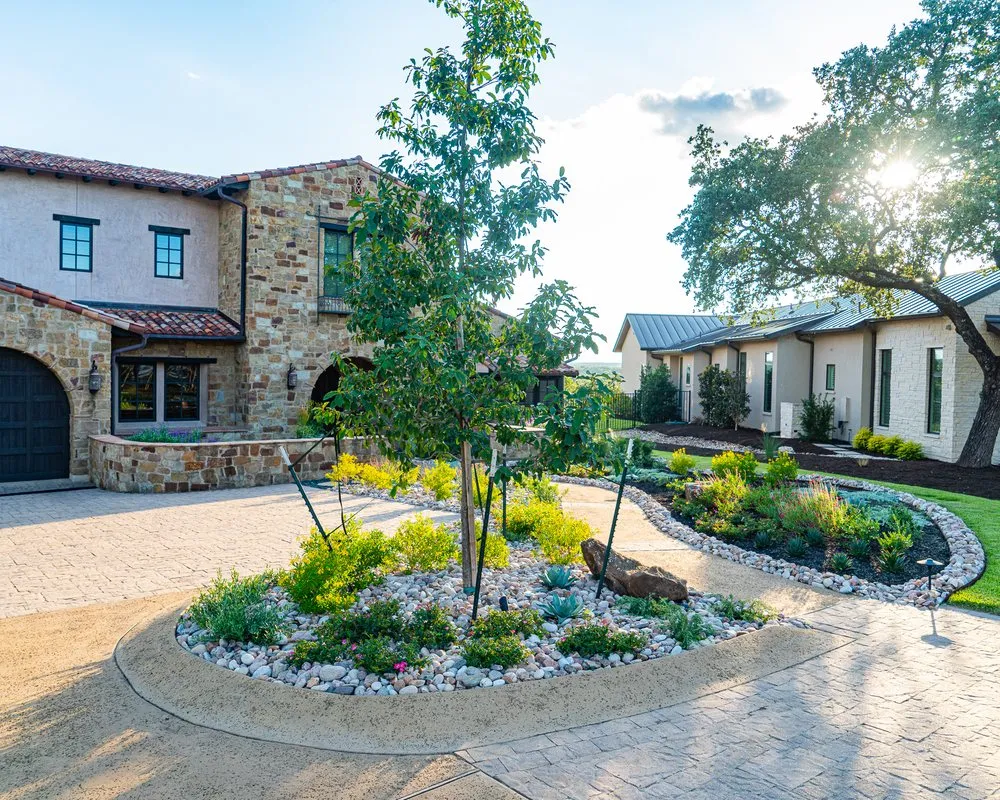 Custom outdoor landscaping in Georgetown, TX by Agave LD