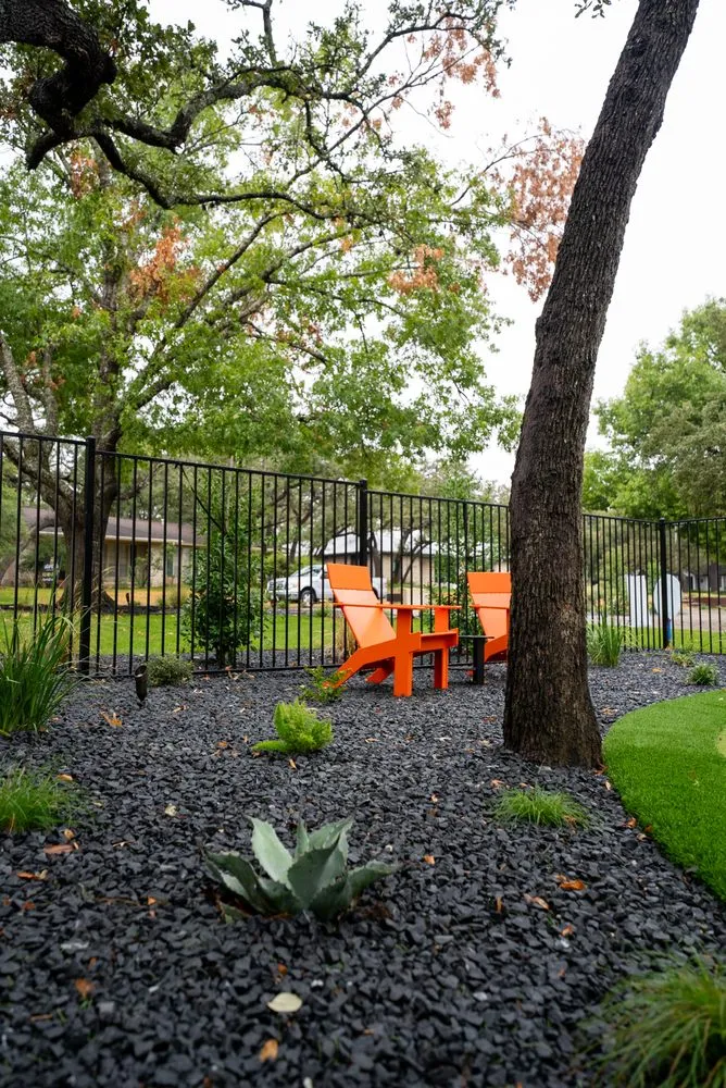 Reliable lawn care service in Georgetown, TX by Agave LD