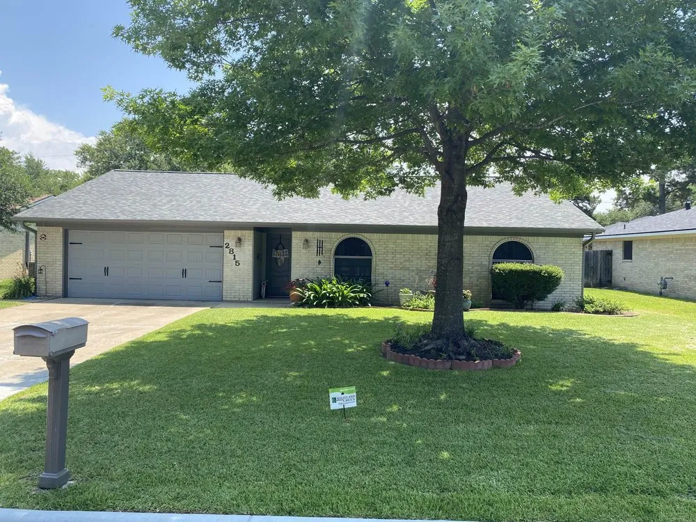 Custom outdoor landscaping in College Station, TX by Aggieland Green