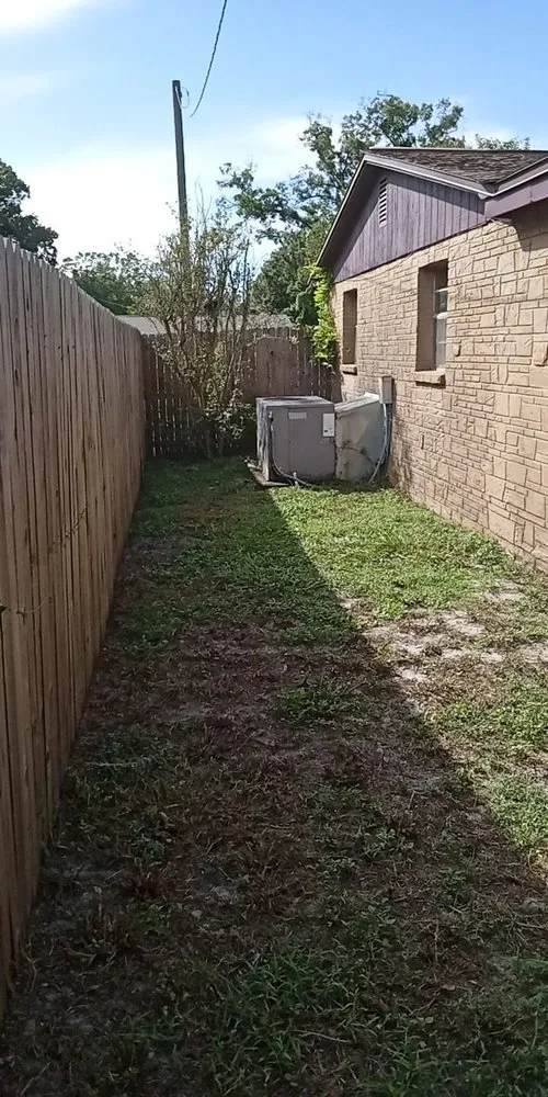 Affordable yard maintenance with custom design across Tampa, FL - Aglim Enterprise