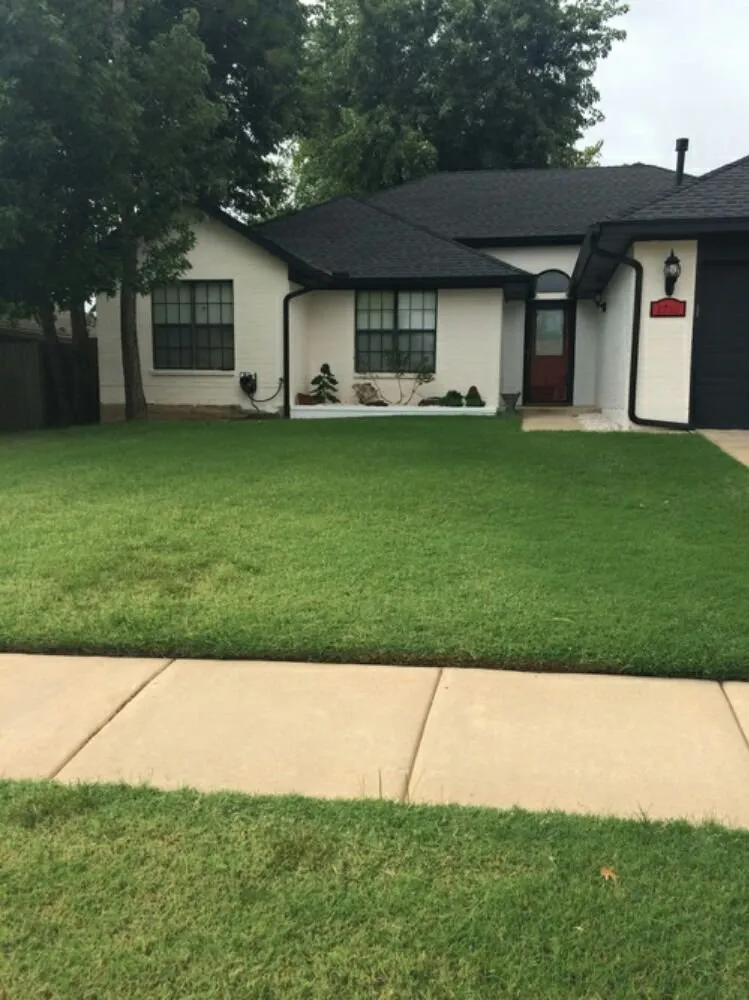 Professional lawn care service experts serving Lompoc, CA - AGM landscape