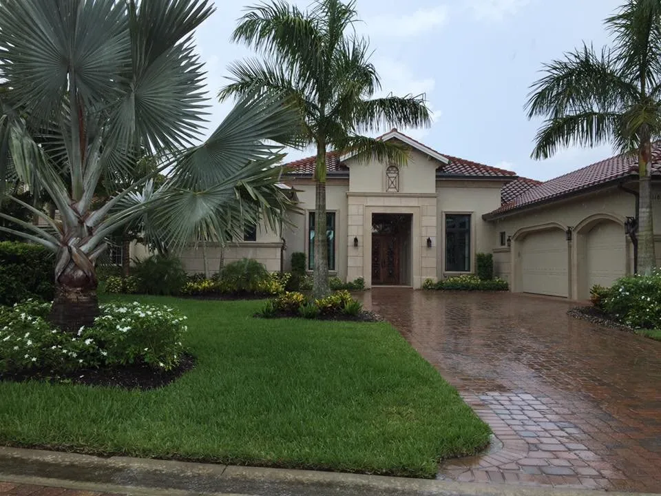 Custom landscaping services in Fort Myers, FL - AGM Landscaping and Pool