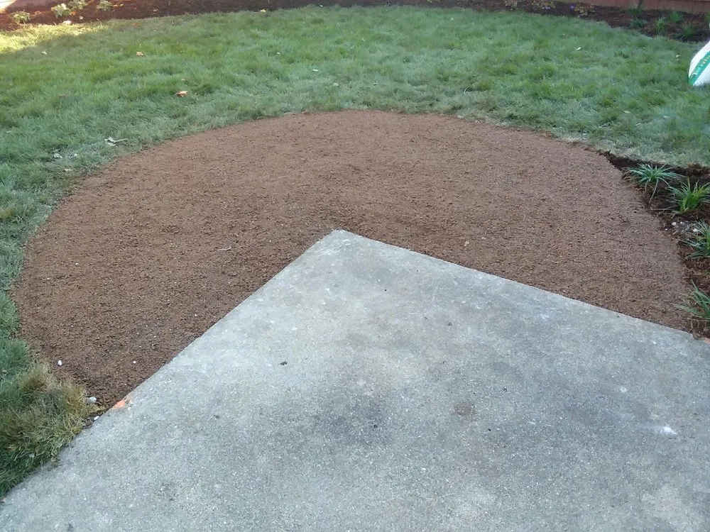 Custom lawn care service near you in Marengo, IL by Agman