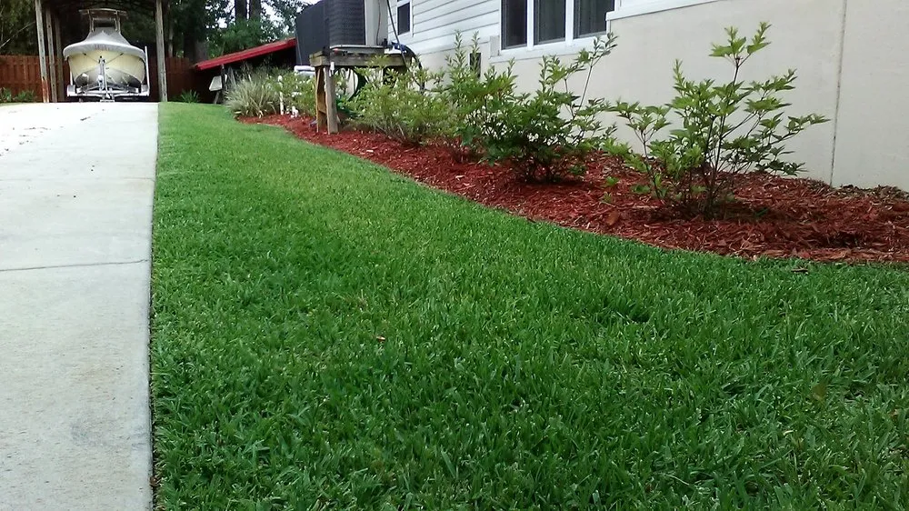 Affordable outdoor landscaping in Panama City, FL - Agorist Lawn & Land