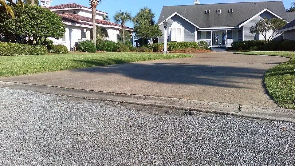 Custom landscaping services in Panama City, FL - Agorist Lawn & Land