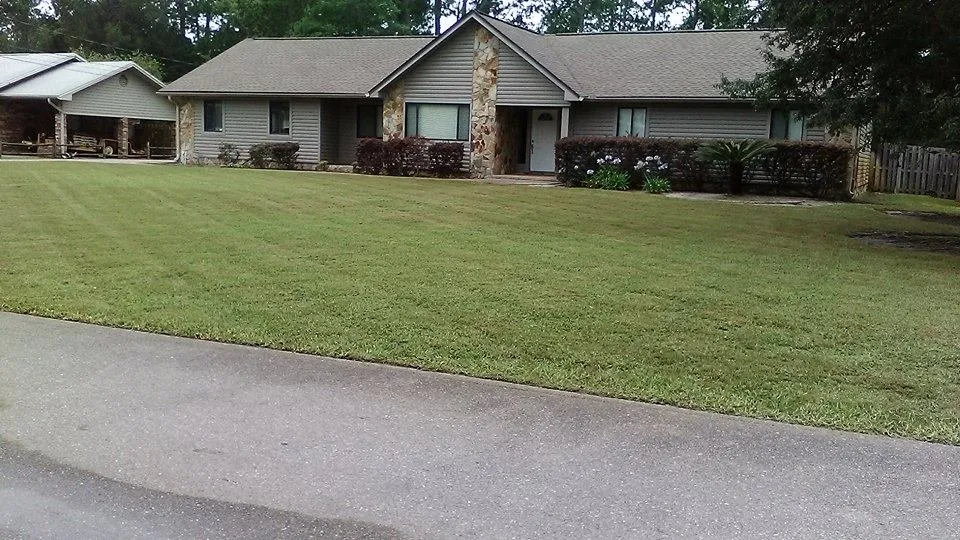 Professional landscape design for homes in Panama City, FL by Agorist Lawn & Land