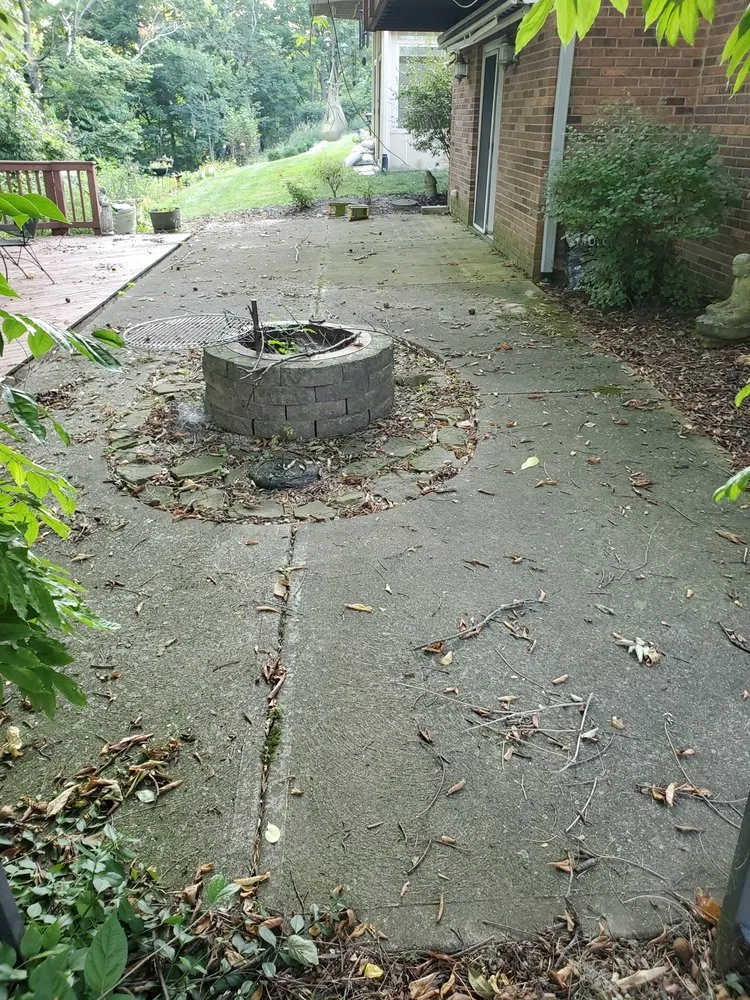 Custom landscaping services for beautiful yards in Hamilton, OH by AGP Construction