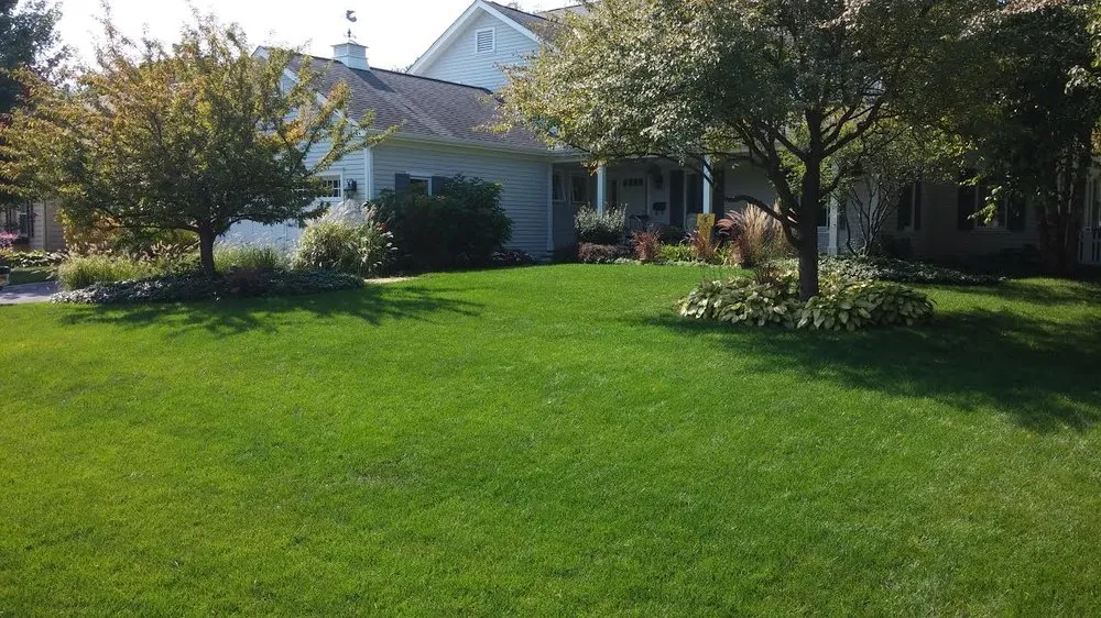 Local outdoor landscaping for beautiful yards in Grayslake, IL by Agrilawn Environmental Services