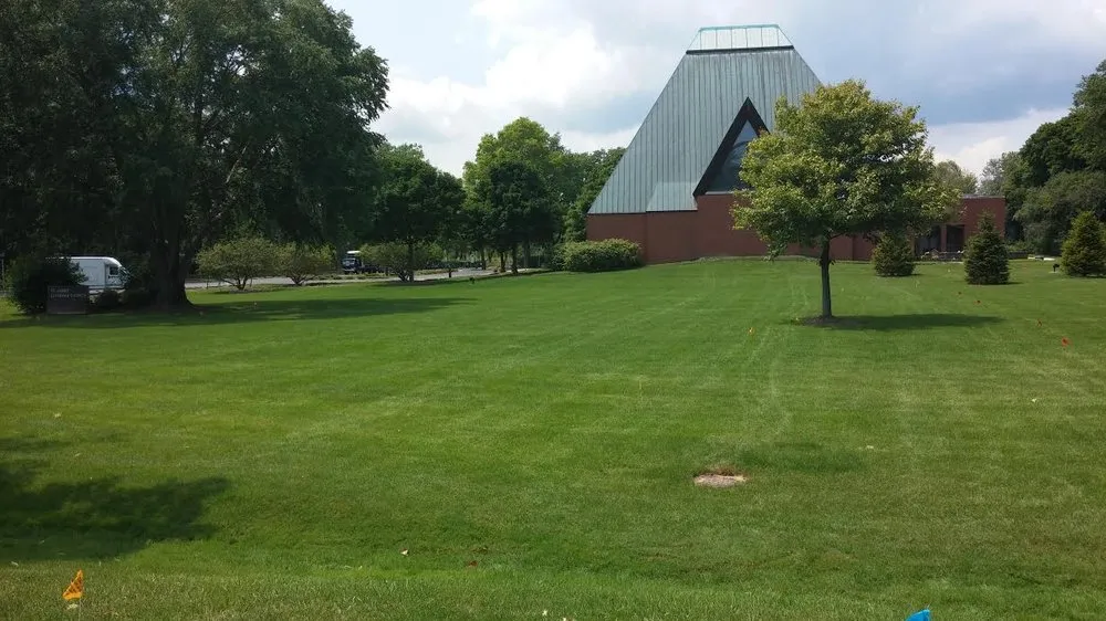 Custom landscape installation for residential properties in Grayslake, IL by Agrilawn Environmental Services