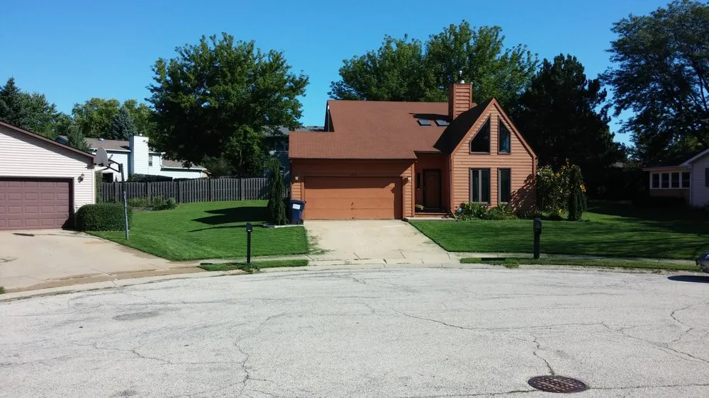 Affordable yard cleanup service in Grayslake, IL - Agrilawn Environmental Services