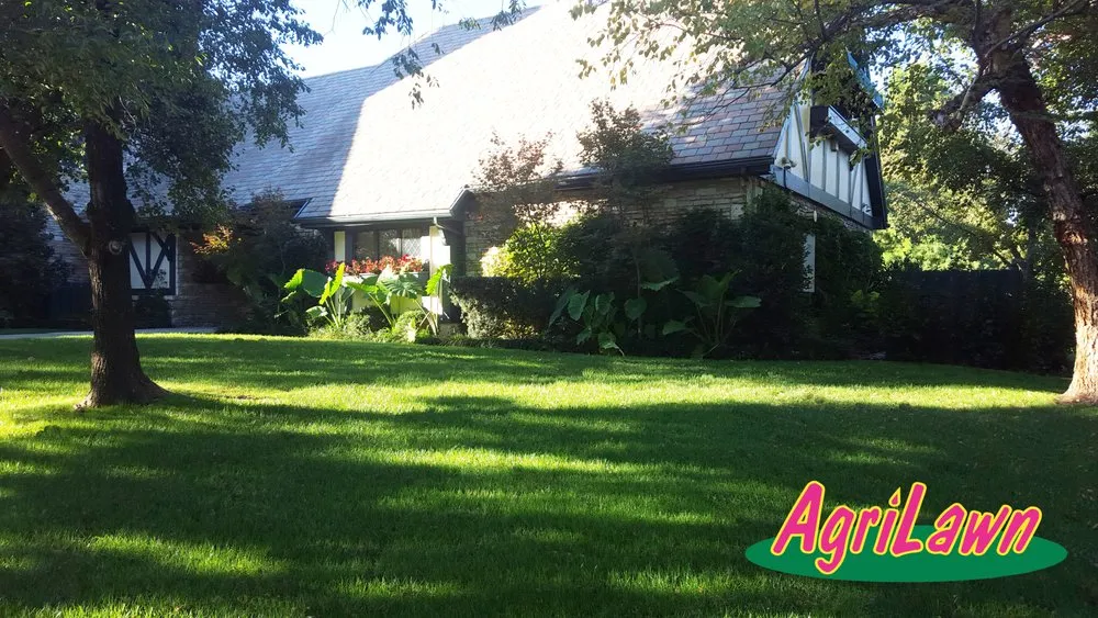 Local yard maintenance for beautiful yards in Oklahoma City, OK by AgriLawn