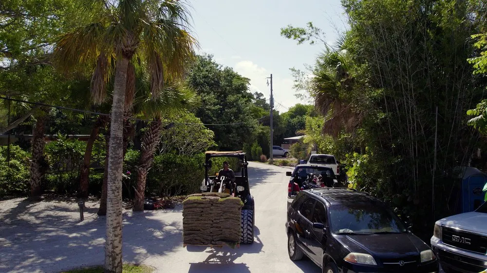 Professional yard maintenance for beautiful yards in Arcadia, FL by Agriscape Sod Service