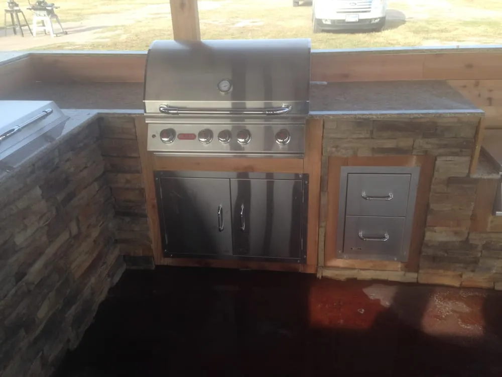 Professional lawn care service experts serving College Station, TX - Agscapes