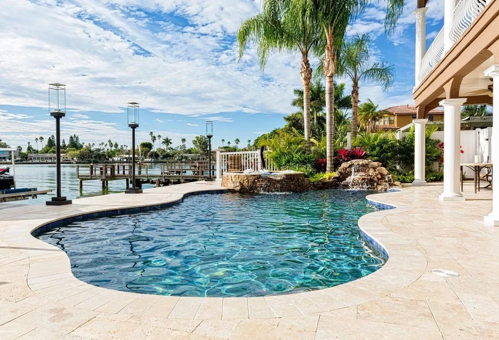 Reliable yard cleanup service in Redlands, CA by Agua Azul Pools