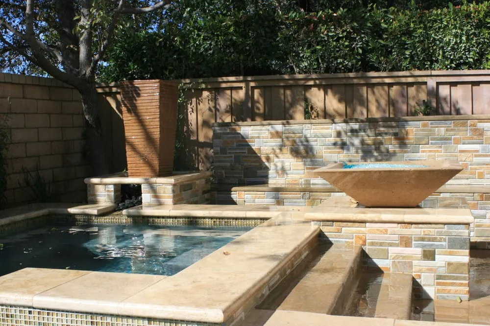 Affordable yard cleanup service in La Mesa, CA by Agua Tierra