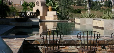 Custom lawn care service experts serving La Mesa, CA - Agua Tierra